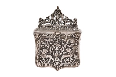 Lot 137 - AN OTTOMAN SILVER GUNPOWDER CARTRIDGE BOX (PALASKA)