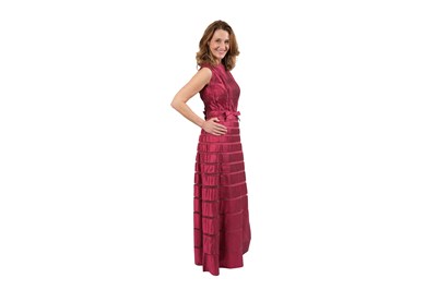 Lot 89 - A MISS WORTH VINTAGE COUTURE FUCHSIA SILK EVENING DRESS