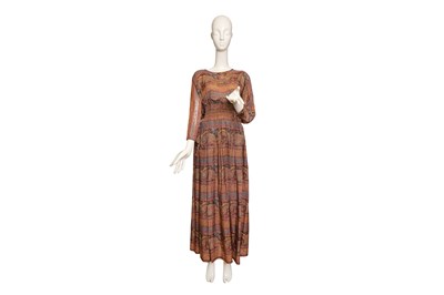 Lot 48 - JEAN VARON BY JOHN BATES PAISLEY PRINT TUNIC AND SKIRT ENSEMBLE