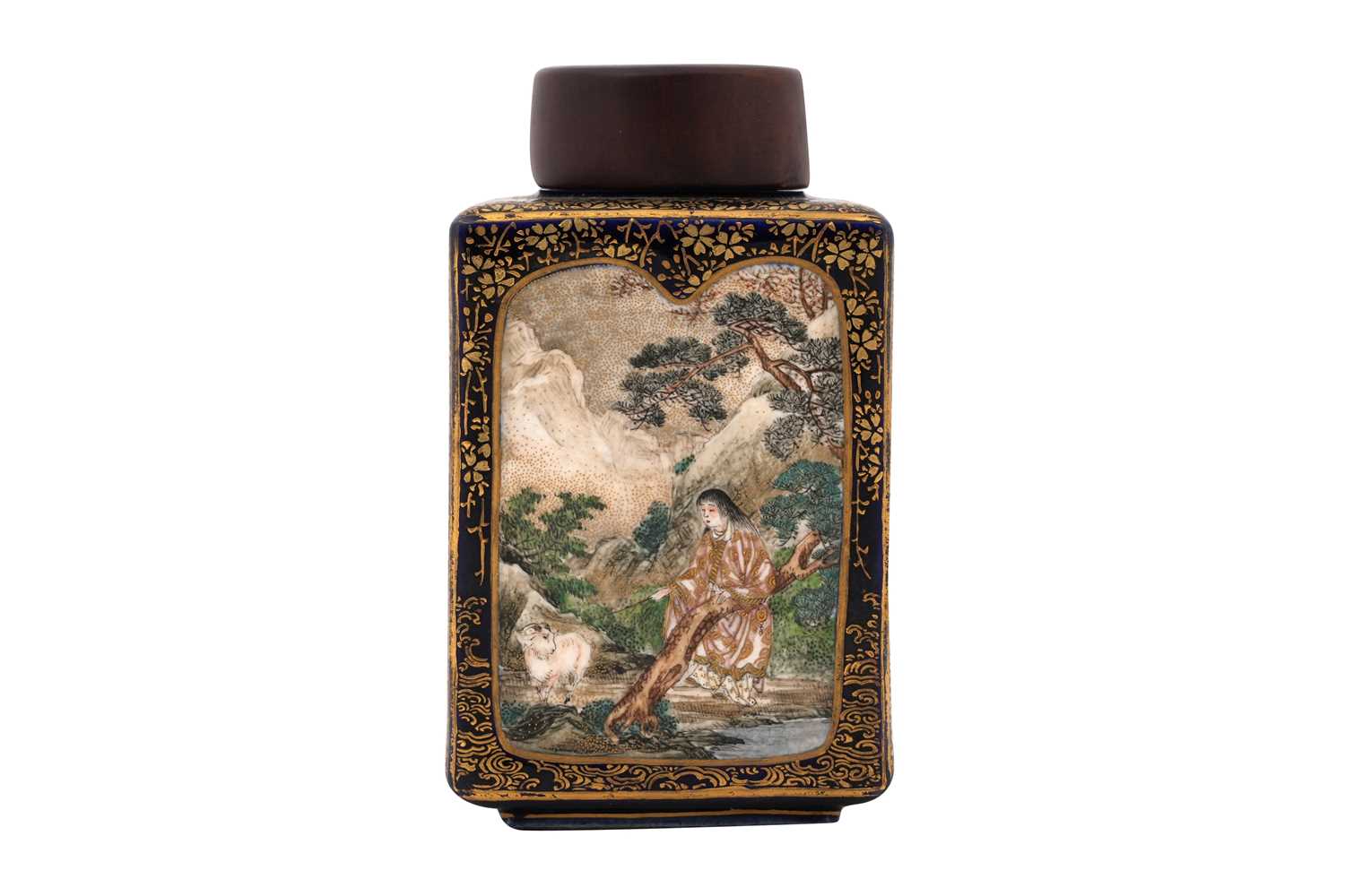 Lot 195 - A JAPANESE MINIATURE SATSUMA TEA CADDY, KINKOZAN WORKSHOP