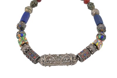 Lot 62 - A BERBER KABYLE TRIBE SILVER AND BEADWORK NECKLACE AND EARRINGS SUITE