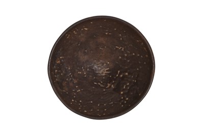 Lot 14 - A CHINESE WHITE-GLAZED ‘LOTUS’ BOWL AND A BROWN-GLAZED BOWL