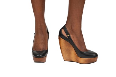Lot 132 - BURBERRY BLACK LEATHER WEDGE SHOES