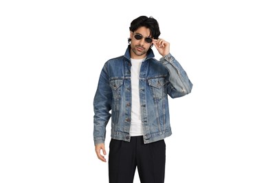 Lot 55 - LEVI’S 'BIG E' MENS DENIM TRUCKER JACKET