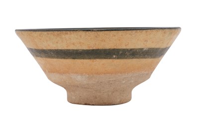 Lot 8 - A SELJUK GLAZED POTTERY BOWL