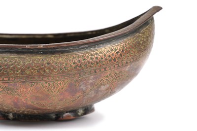 Lot 47 - AN INDO-PERSIAN ENGRAVED TINNED COPPER KASHKUL