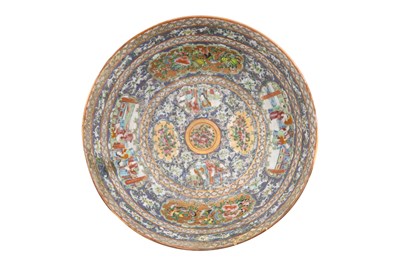 Lot 31 - A CHINESE CANTON FAMILLE ROSE BOWL AND A DISH FOR ZILL AL-SULTAN