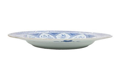Lot 11 - A VERY LARGE CHINESE BLUE AND WHITE ‘PEACOCK PATTERN’ CHARGER