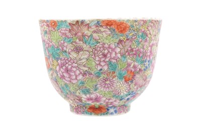 Lot 36 - A CHINESE FAMILLE ROSE ’MILLEFLEURS’ CUP