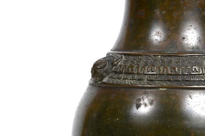 Lot 26 - A JAPANESE BRONZE VASE BY KANAYA GOROSABURO (1836 — 1890)
