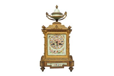 Lot 28 - A 19TH CENTURY FRENCH ORMOLU AND PORCELAIN MANTEL CLOCK
