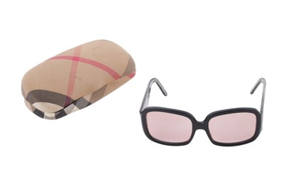 Lot 148 - A PAIR OF BURBERRY SUNGLASSES WITH CASE