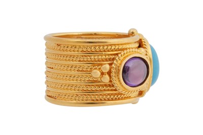 Lot 41 - AN 18CT YELLOW GOLD CABOCHON RING WITH TURQUOISE, AMETHYST AND CITRINE