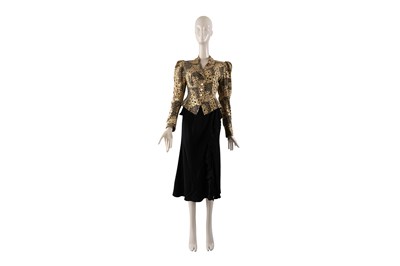 Lot 83 - AN ALESSANDRA RICH GOLD SILK LEOPARD JACQUARD JACKET