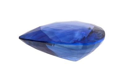 Lot 53 - AN UNMOUNTED PEAR CUT SAPPHIRE