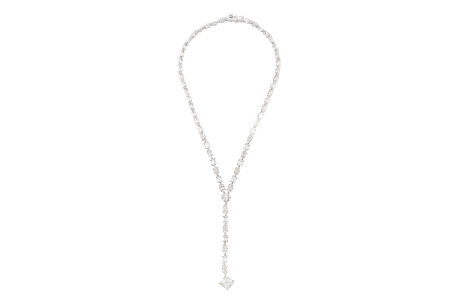 Lot 16 - AN 18CT WHITE GOLD AND DIAMOND LARIAT NECKLACE WITH DROP PENDANT