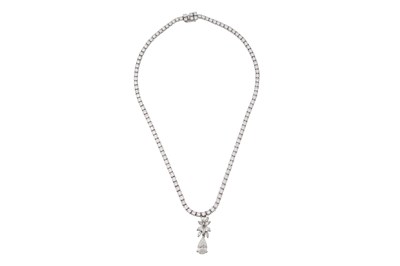 Lot 14 - AN 18CT WHITE GOLD AND DIAMOND TENNIS NECKLACE WITH PENDANT