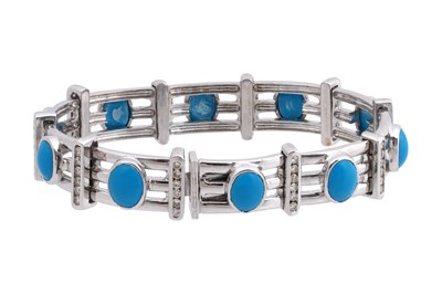 Lot 32 - AN 18CT WHITE GOLD DIAMOND AND TURQUOISE CABOCHON BRACELET