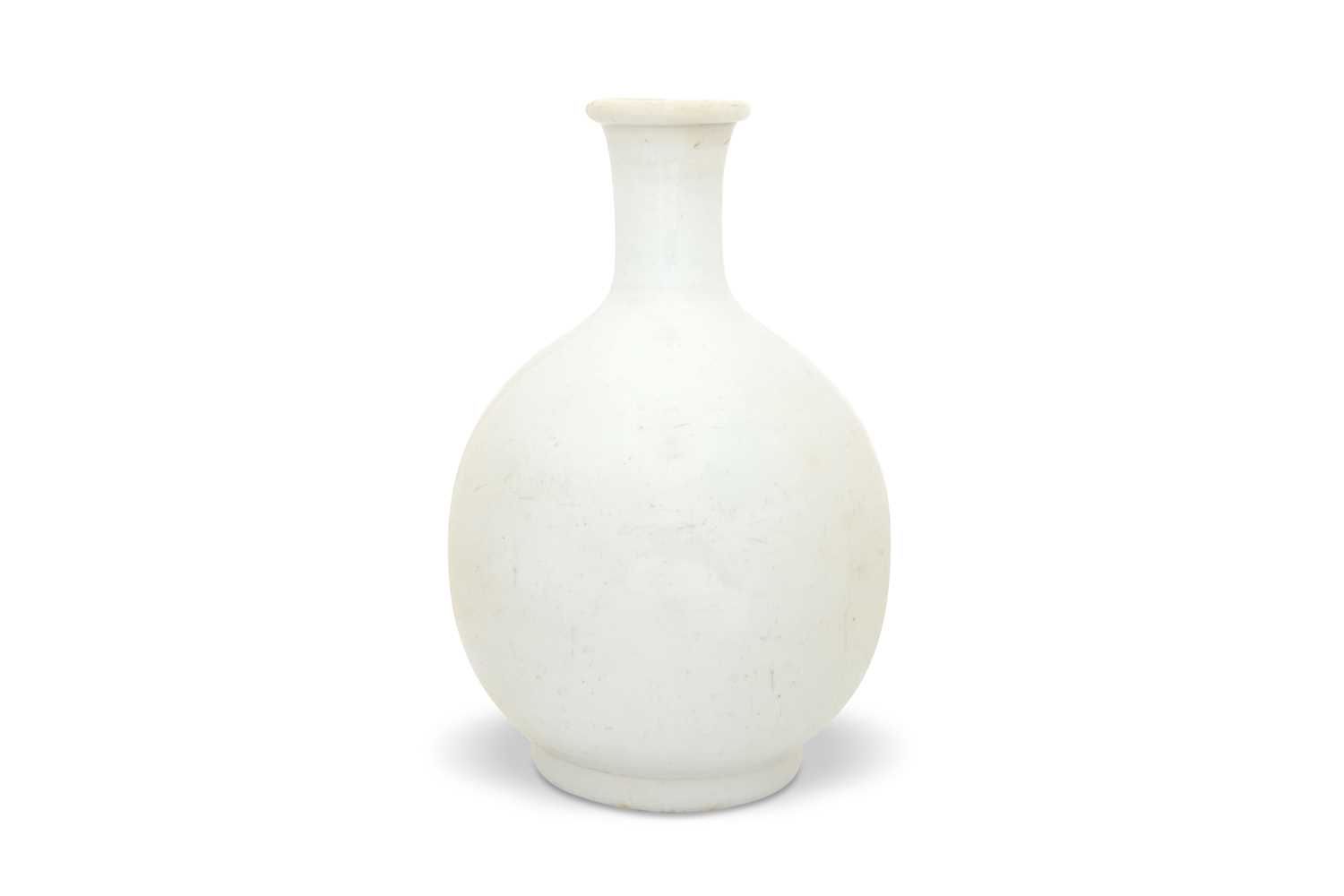Lot 65 - A WHITE-GLAZED BOTTLE VASE