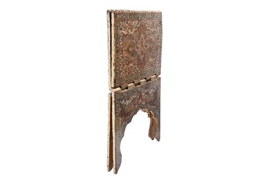 Lot 57 - A LARGE KASHMIRI GILT, POLYCHROME-PAINTED AND LACQUERED PAPIER-MÂCHÉ QUR'AN HOLDER