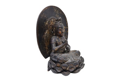 Lot 68 - A GILT WOOD FIGURE OF A DAINICHI NYORAI