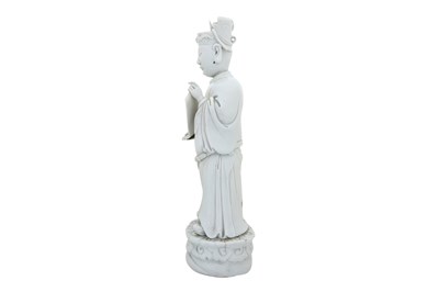 Lot 21 - A LARGE BLANC DE CHINE DEHUA FIGURE OF AN OFFICIAL