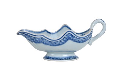 Lot 36 - THREE CHINESE EXPORT PORCELAIN PIECES