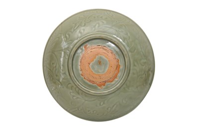 Lot 16 - A LONGQUAN CELADON CHARGER