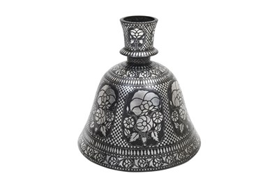 Lot 87 - A BELL-SHAPED BIDRI SILVER-INLAID HUQQA BASE