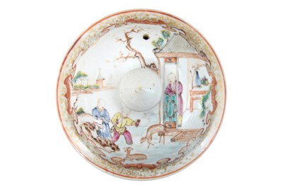 Lot 35 - A LARGE FAMILLE ROSE TEAPOT AND COVER