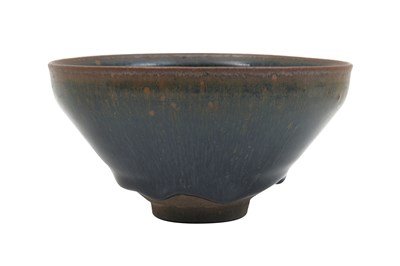 Lot 8 - A JIANYAO BOWL WITH A LACQUER STAND